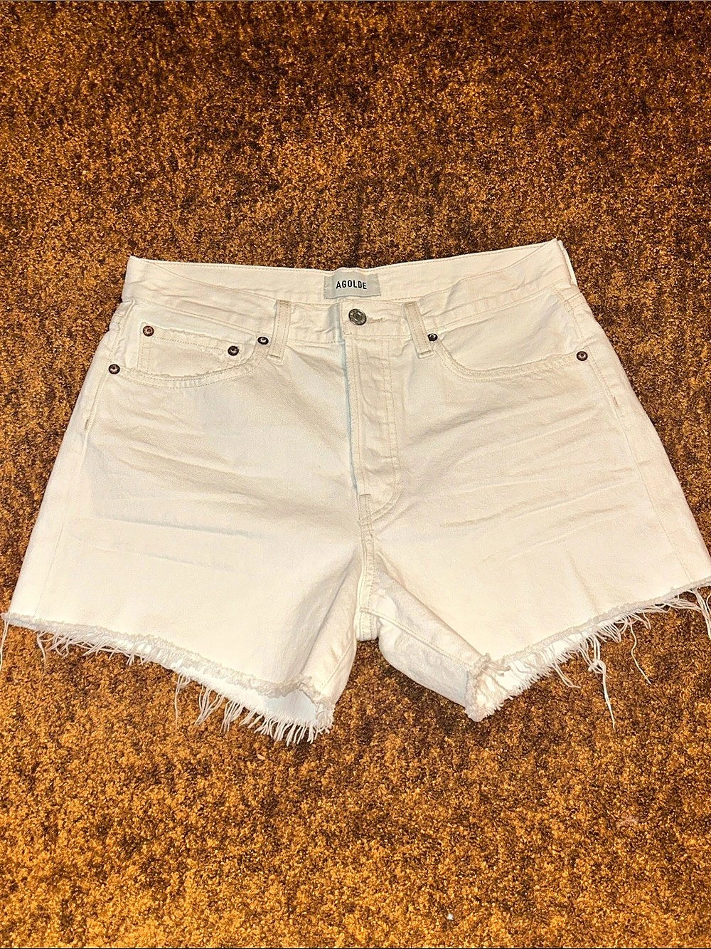 AGOLDE Distressed Denim Jean Shorts in White Waist 28